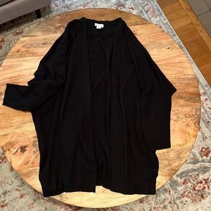 Black 3 Quarter Sleeve Cardigan